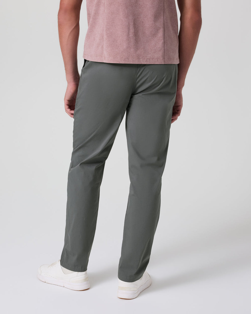 Vuori Kore Everyday Pant Lined Classic Fit 30" Dark Pewter