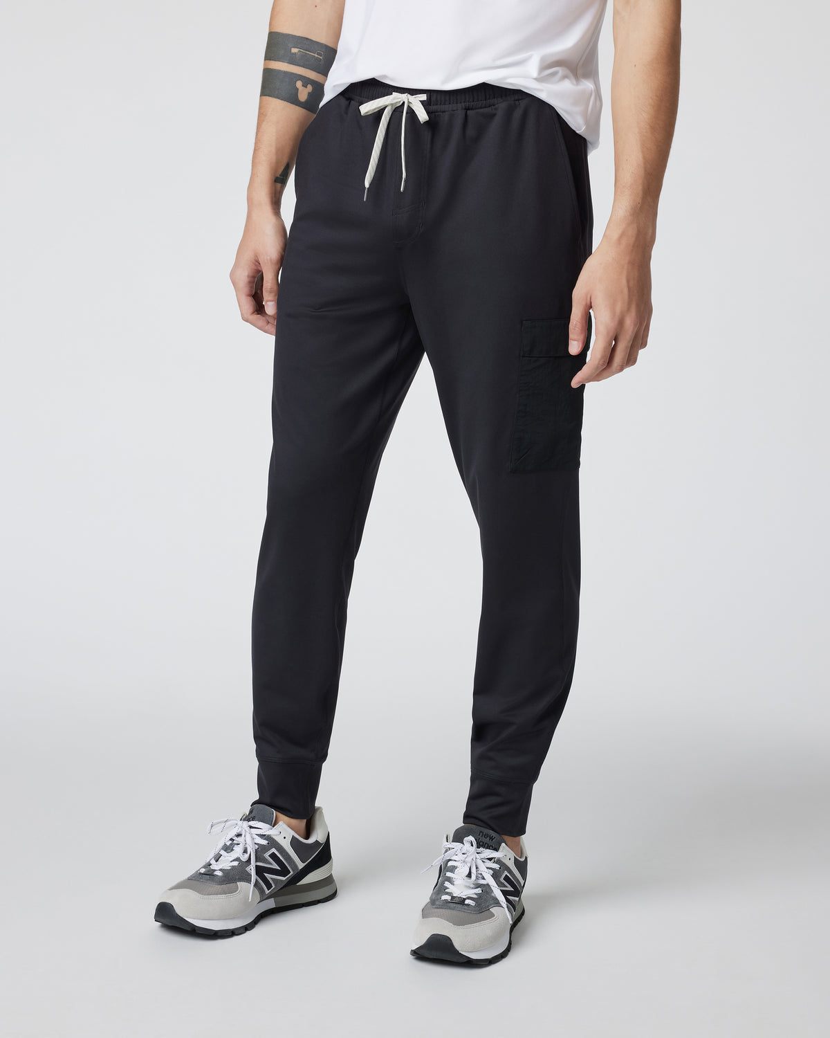 Vuori Sunday Utility Jogger Men's Black Cargo Joggers
