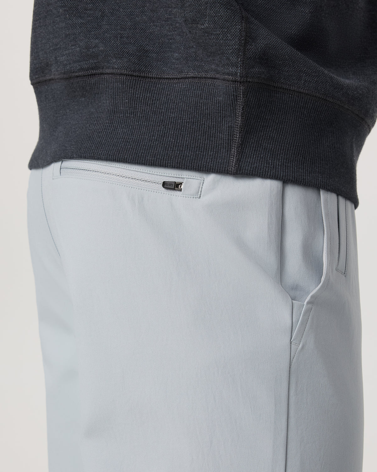 Vuori Men's Cascade Tech Chino Athletic Slim Fit 30" Blue Haze