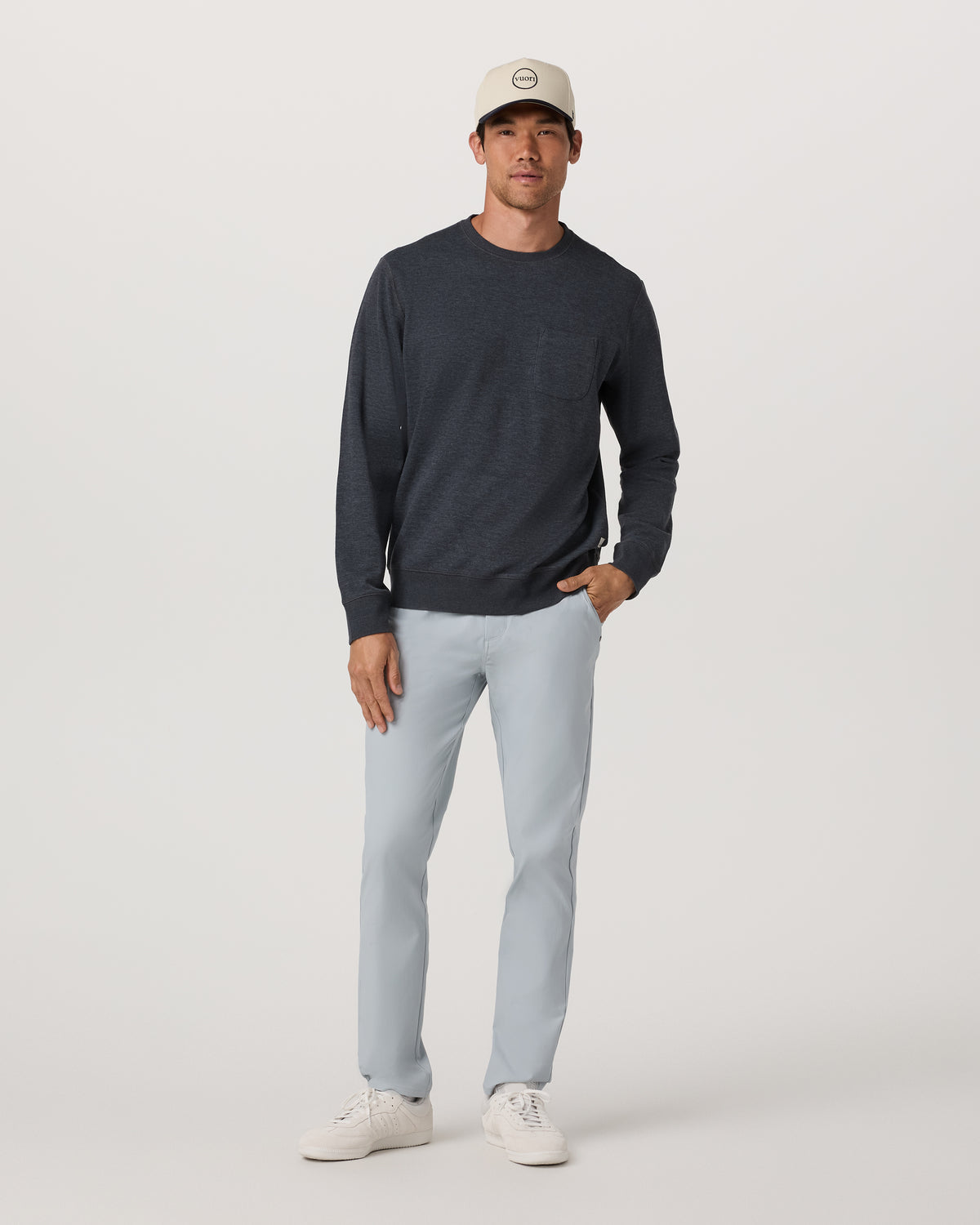 Vuori Men's Cascade Tech Chino Athletic Slim Fit 30" Blue Haze