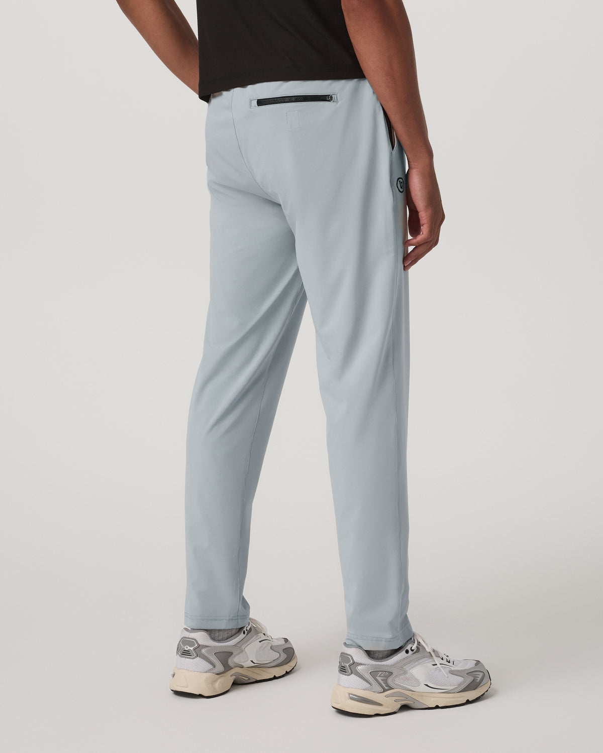 Vuori Elevate Kore Pant Lined Men's Athletic Pants in Sea Fog