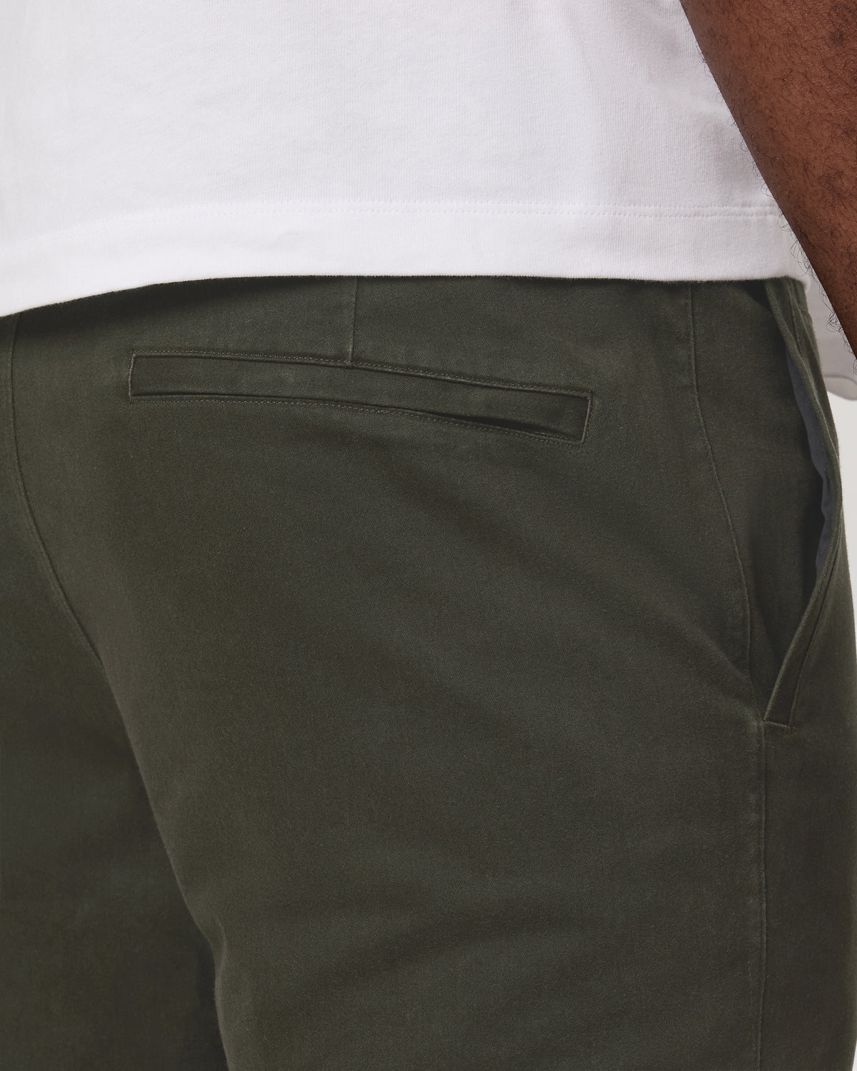 Vuori Fletcher Chino Pant Classic 30" Men's Dark Oregano Chino Pant