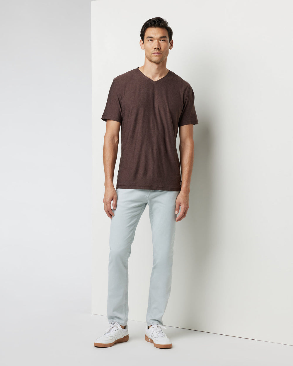Vuori Benton Stretch Twill Pant Men's Sky Grey Twill Pants