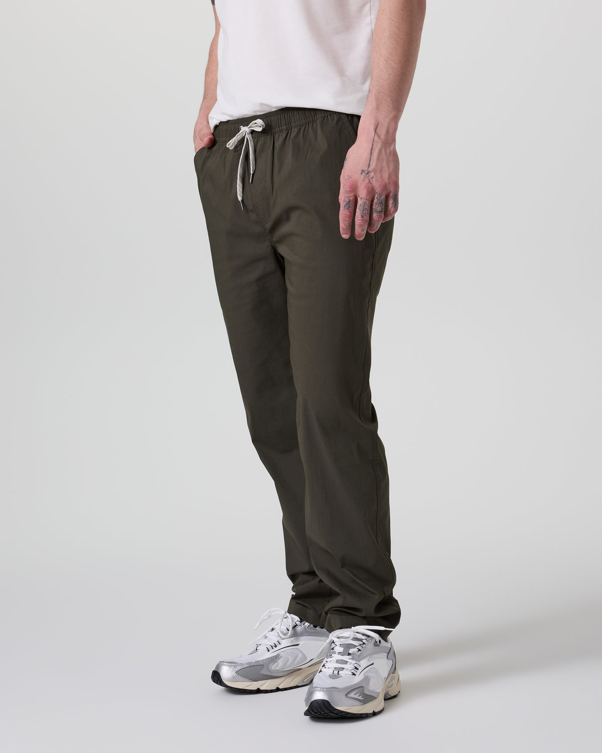 Vuori Kore Everyday Pant Lined Classic Fit 30" Dark Oregano