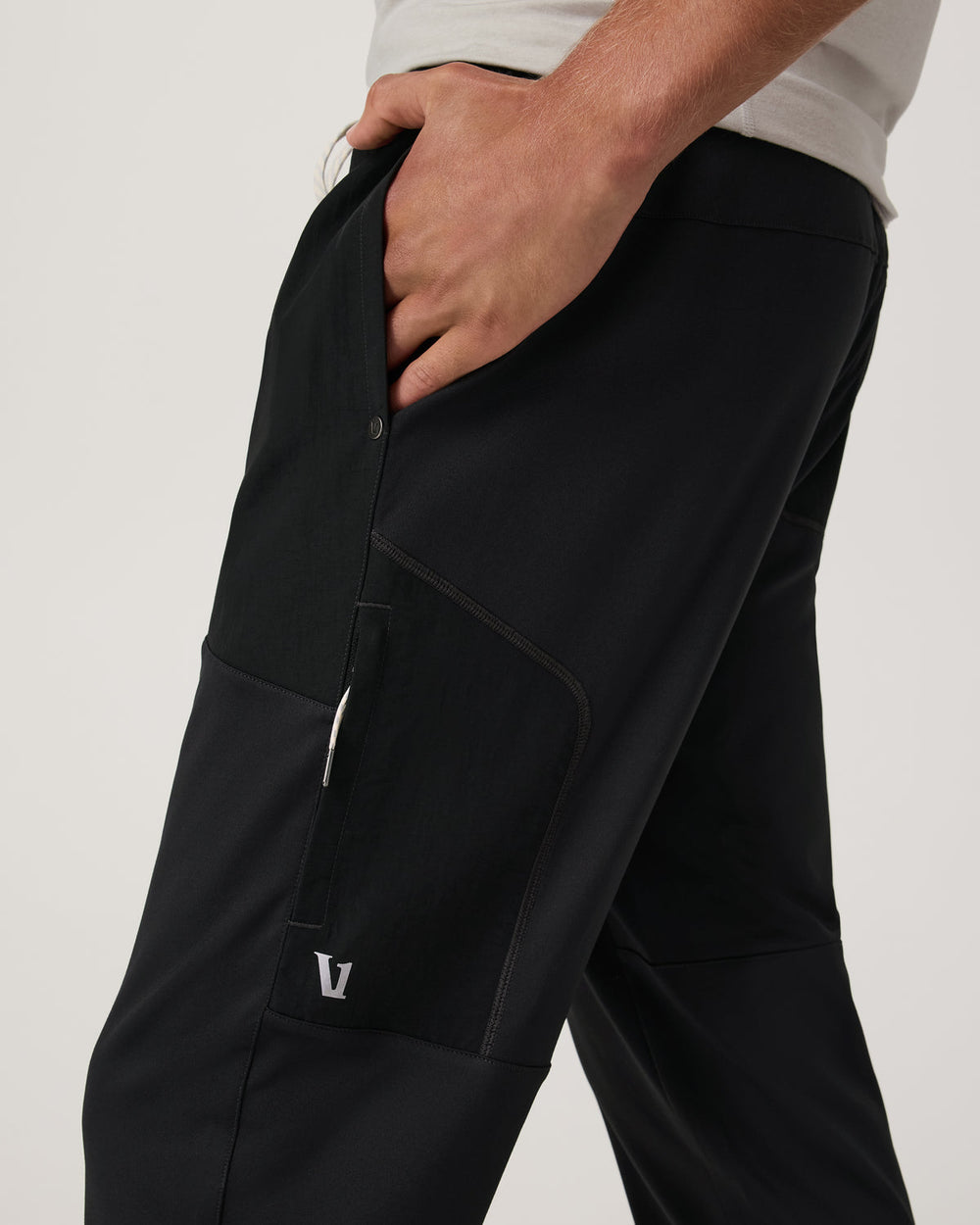 Vuori Sunday Mixed Media Jogger 28" Men's Black Joggers
