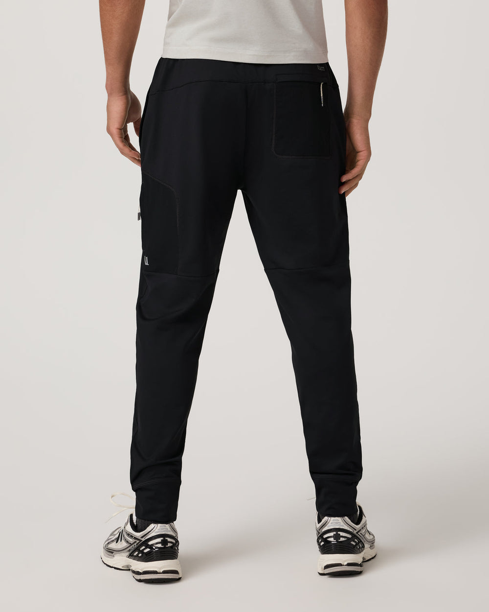 Vuori Sunday Mixed Media Jogger 28" Men's Black Joggers