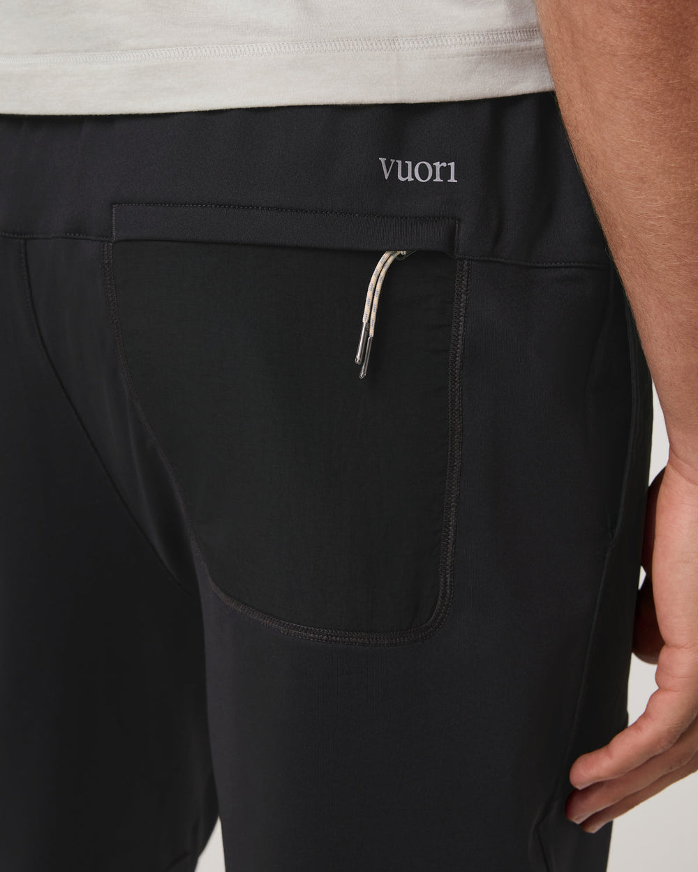 Vuori Sunday Mixed Media Jogger 28" Men's Black Joggers