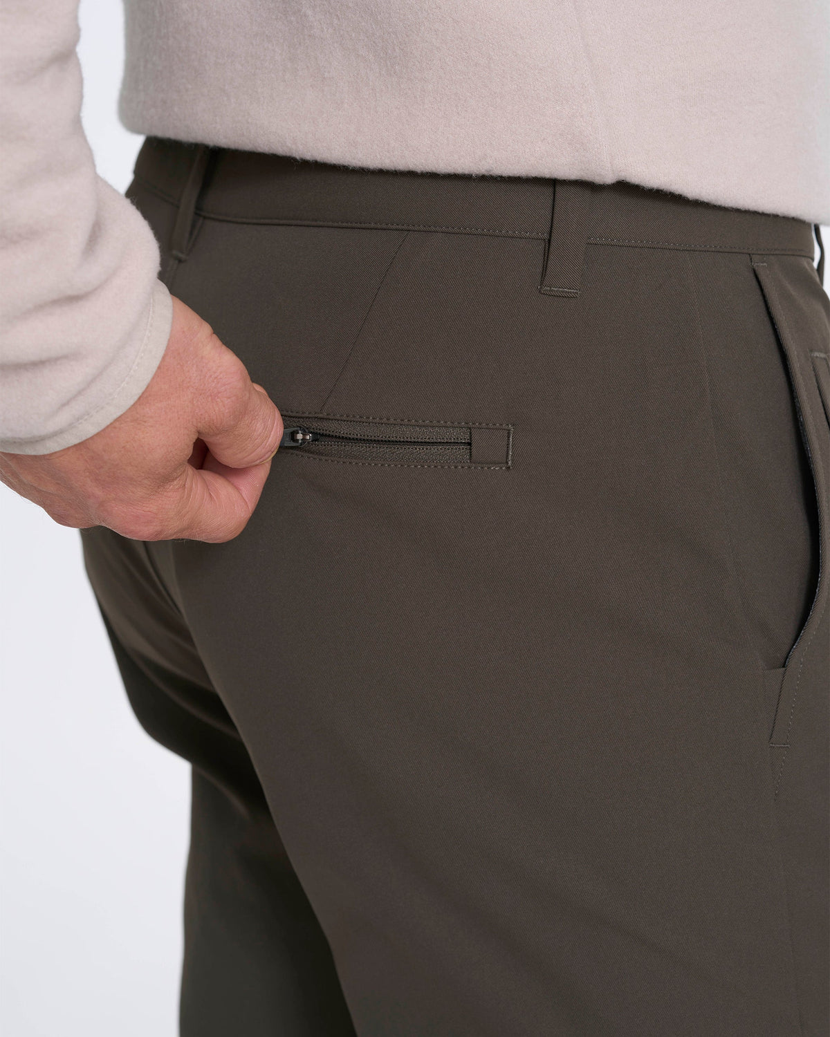 Vuori Cascade Tech Chino Pant Athletic Slim Fit 30" Dark Oregano