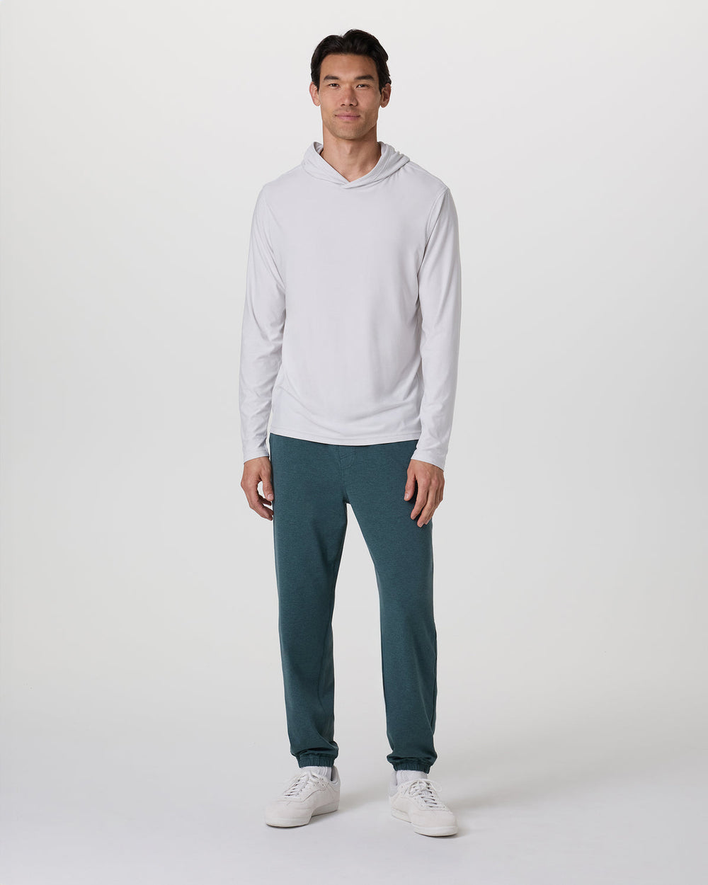 Vuori Coronado Performance Sweatpant Classic 28" Deep Sea Heather