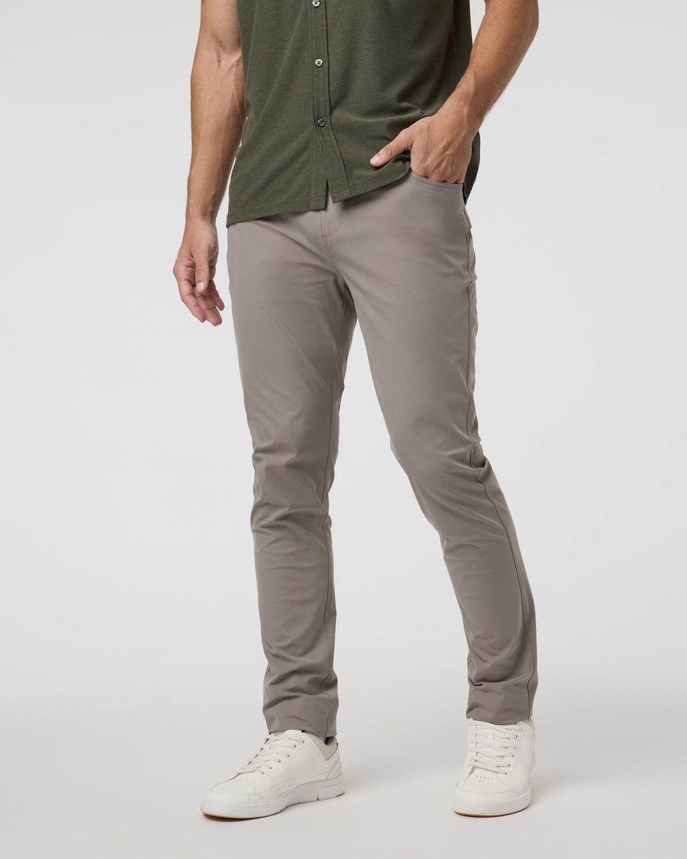 Vuori Meta Pant Athletic Slim 32" Mocha 5-Pocket Pants