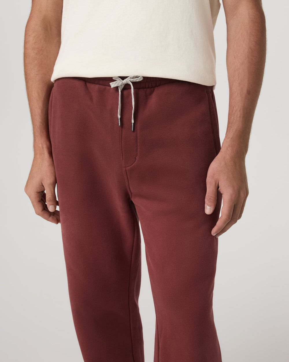 Vuori Seaside Pant 30" Men's Spiced Apple Relaxed Sweatpant