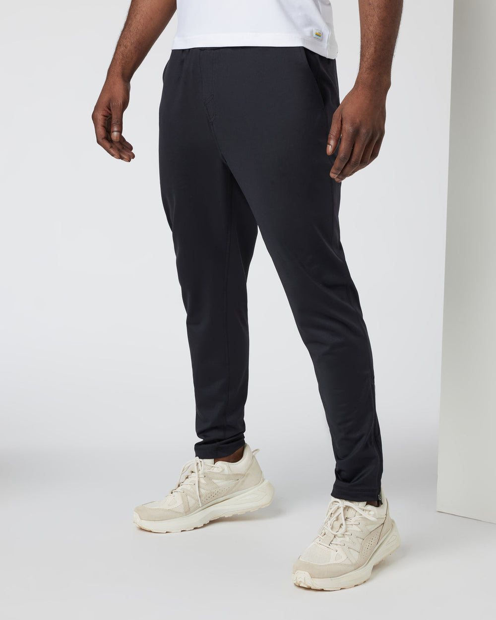 Vuori Sunday Performance Track Pant Black Athletic Pants