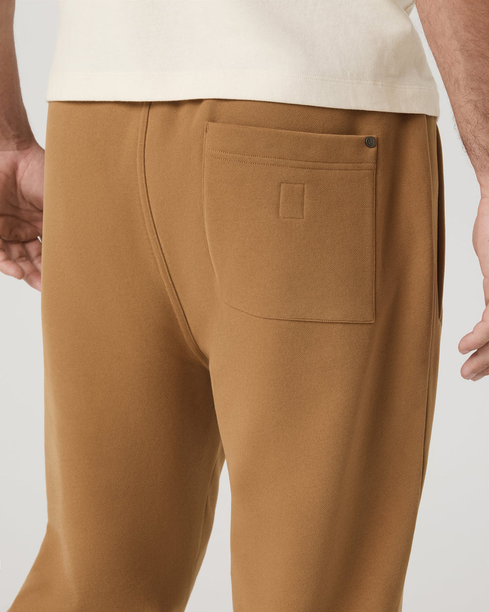 Vuori Seaside Sweatpant 30" Relaxed Fit Toffee Sweatpant