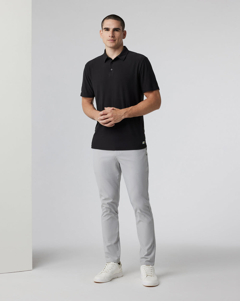 Vuori Cascade Tech Chino Pant - Fog Grey Slim Tech Chino