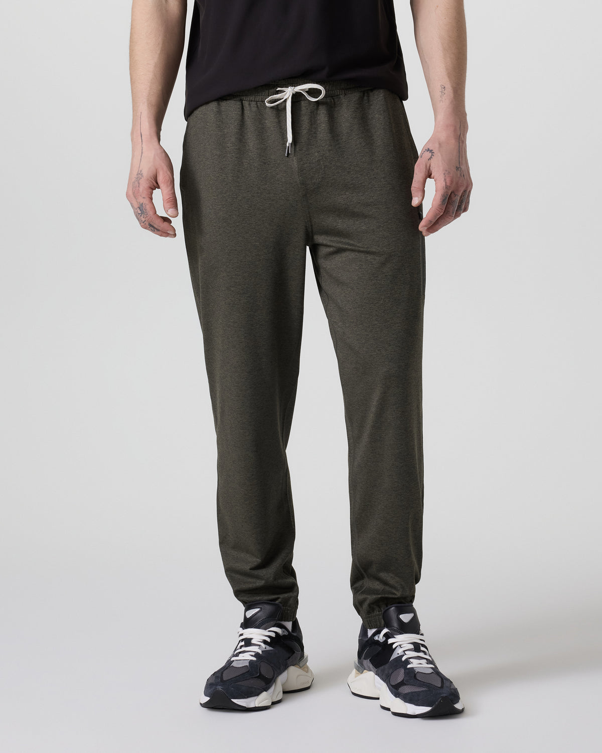 Vuori Sunday Performance Sweatpant Classic 30" Kale Heather
