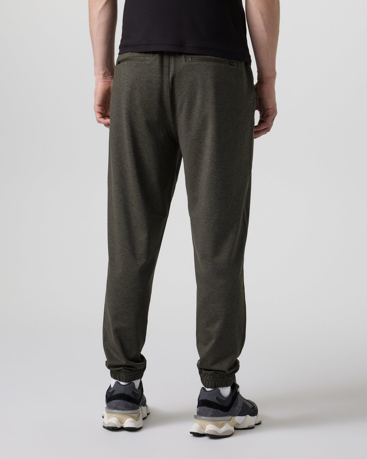 Vuori Sunday Performance Sweatpant Classic 30" Kale Heather