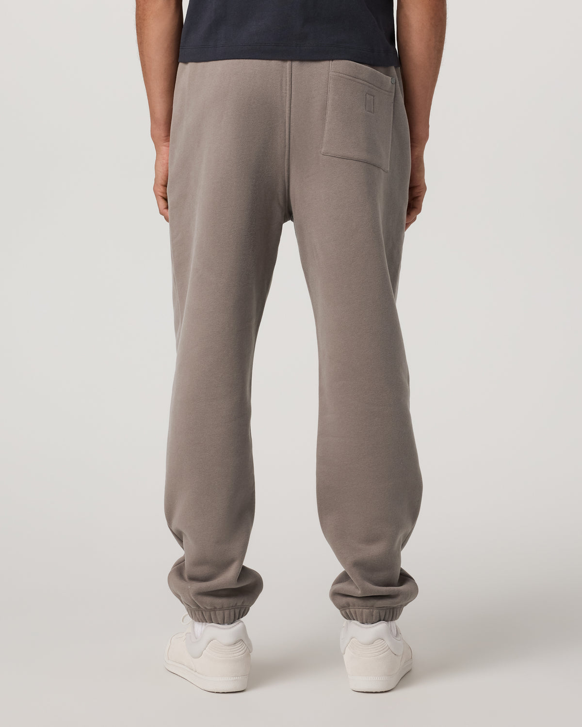 Vuori Seaside Sweatpant 30" Men's Smokey Taupe Sweatpant