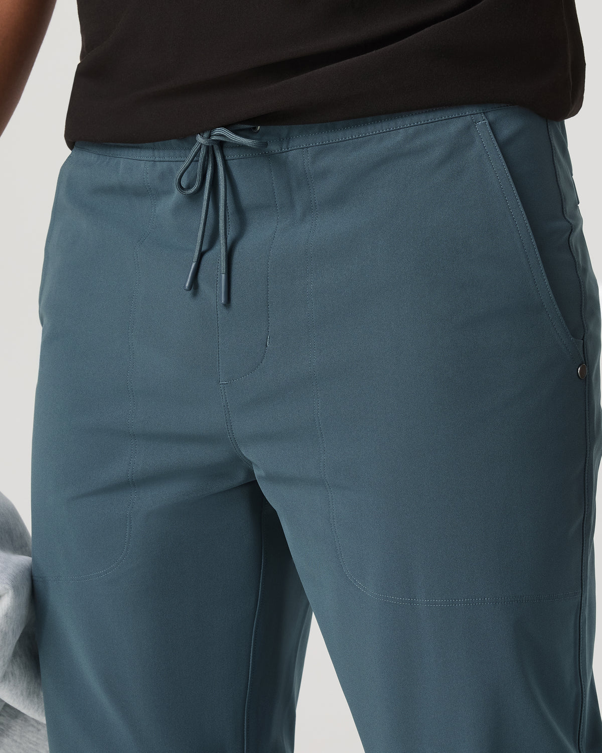 Vuori Meta Jogger 30" Men's Blue Sea Performance Knit Joggers