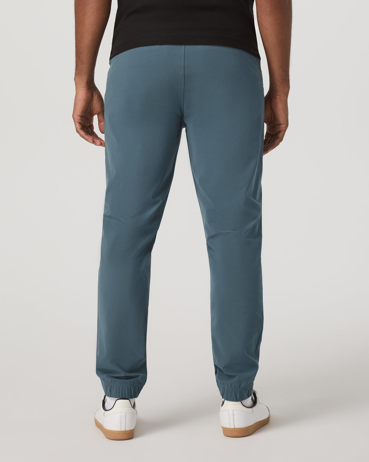 Vuori Meta Jogger 30" Men's Blue Sea Performance Knit Joggers