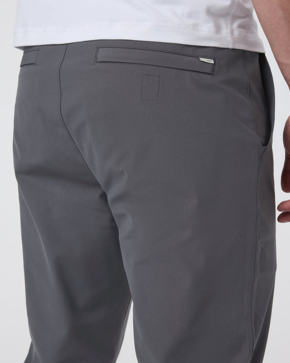 Vuori Meta Jogger - 30" Charcoal