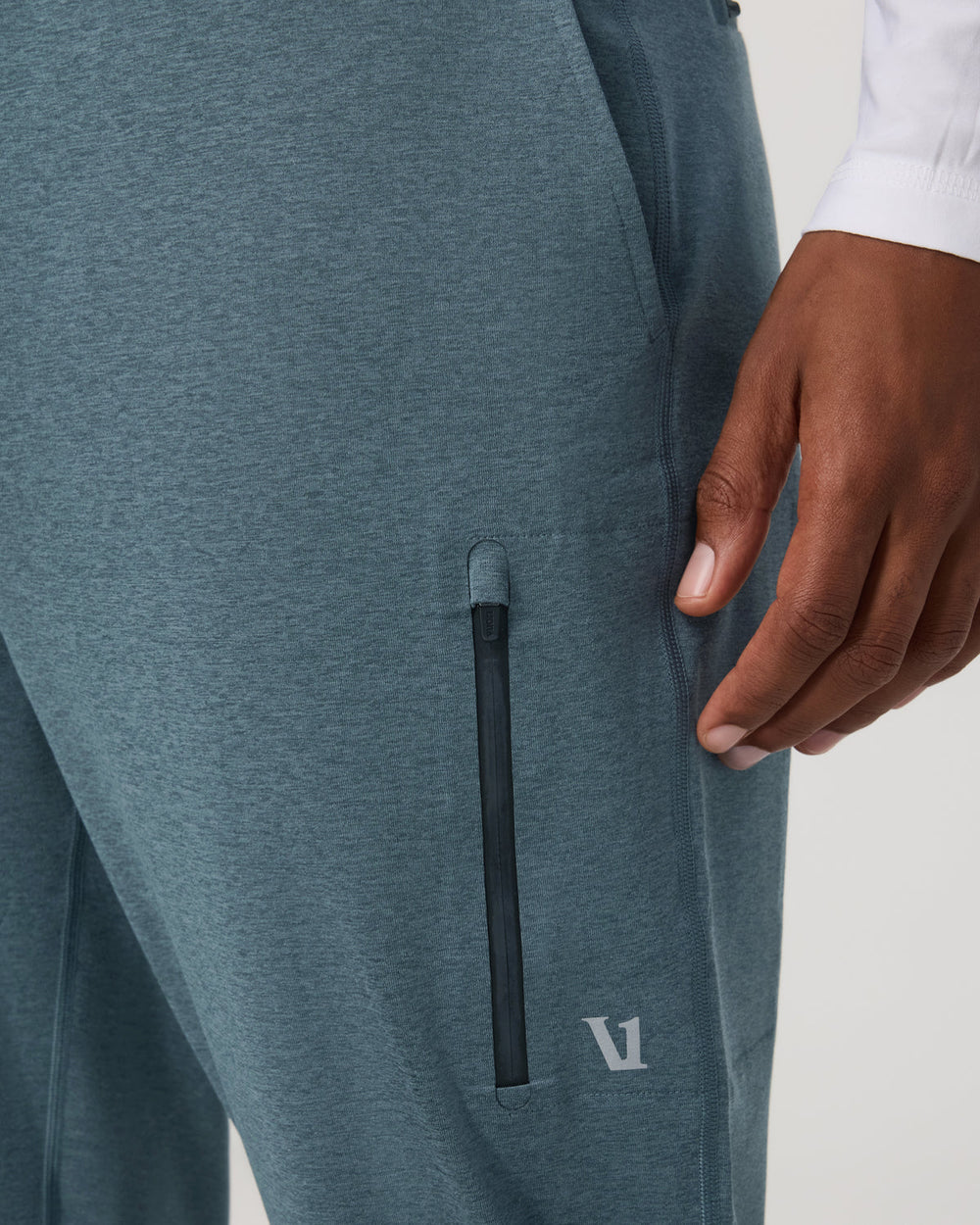 Vuori Sunday Performance Jogger 28" Blue Sea Heather Joggers