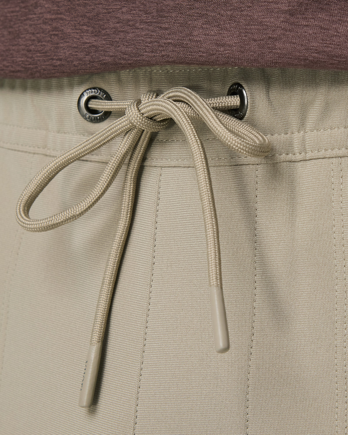Vuori Meta Jogger 30" Men's Truffle Performance Knit Joggers