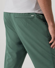 Vuori Kore Jogger Lined 28" Men's Agate Green Joggers with Liner