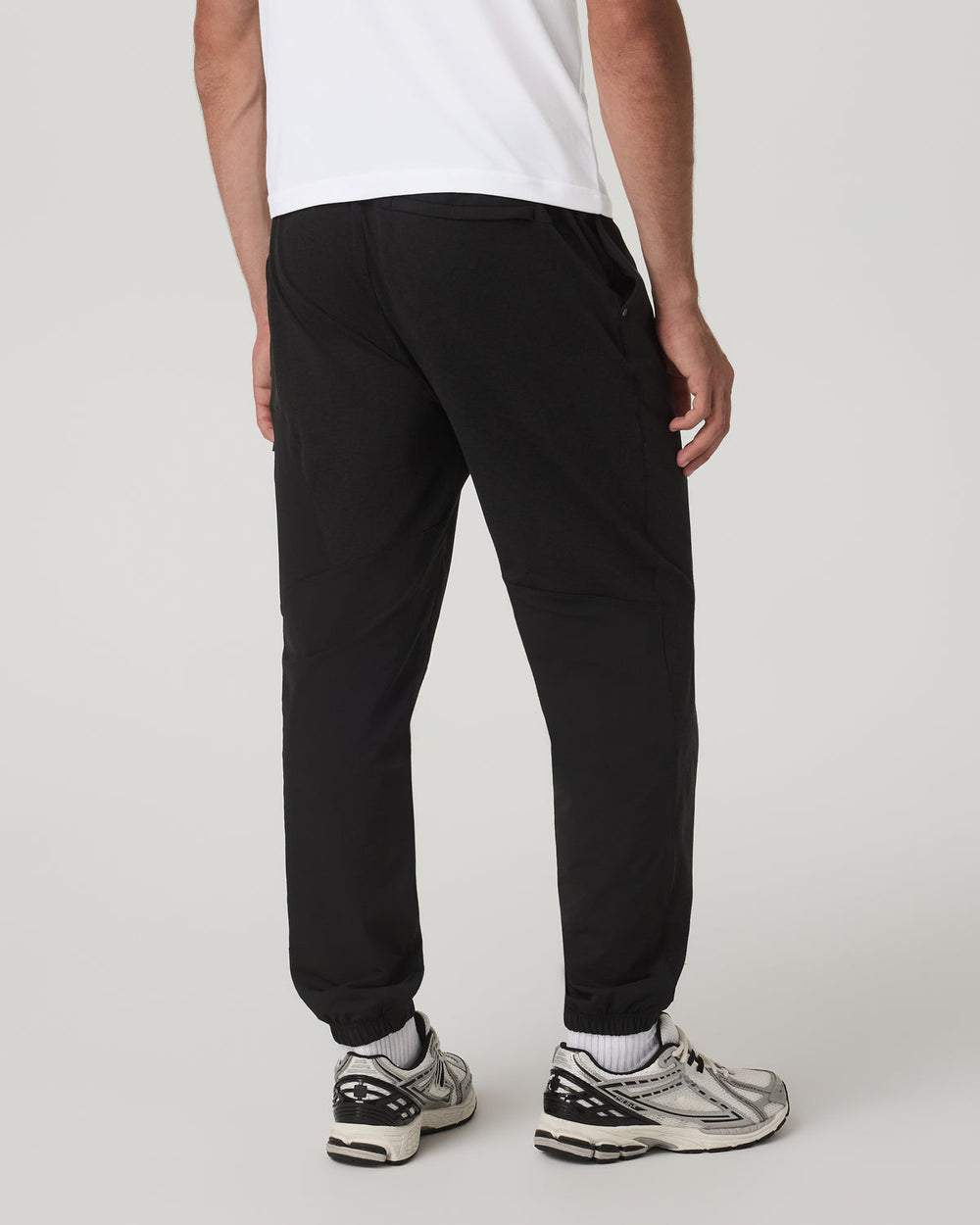 Vuori Men's Coronado Mixed Media Sweatpant 28" Black Heather