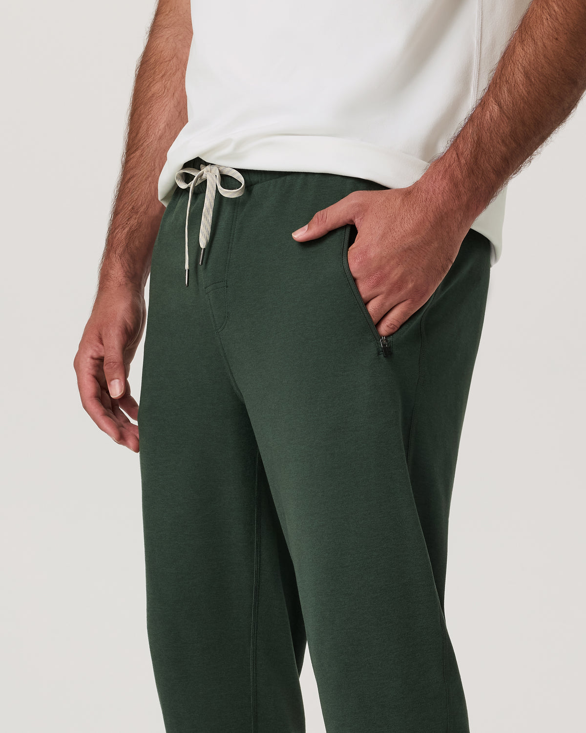 Vuori Men's Ponto Performance Jogger 30" Spruce Heather