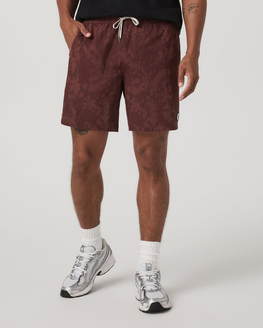 Vuori Kore Short Lined 7" Men's Dark Burnt Sienna Earth Shorts