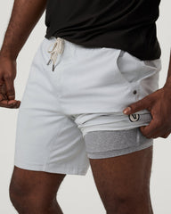 Vuori Kore Short Lined 7" Men's Sky Grey Athletic Shorts