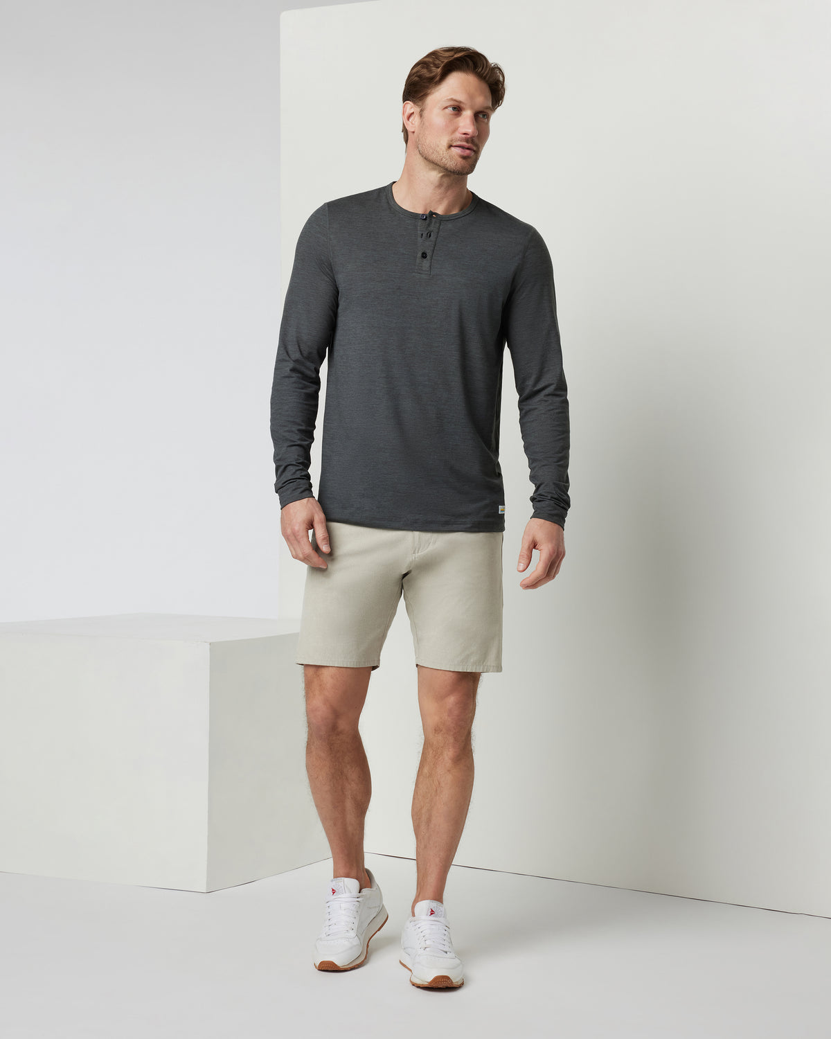Vuori Aim Short Khaki Short for Men Clothing