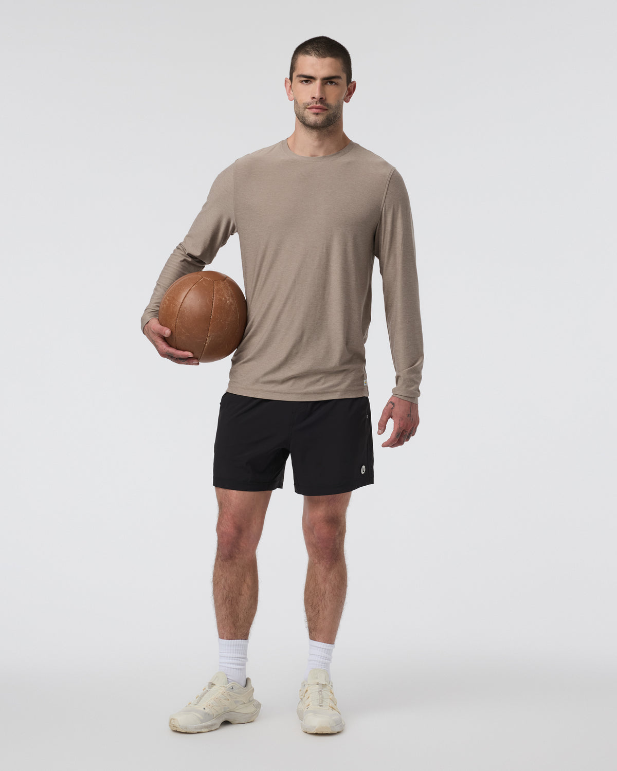 Vuori Kore Short Unlined Classic Fit 5" Black