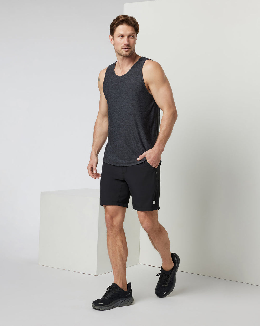 Vuori Kore Short Lined 9" Men's Black Shorts 9 Inch Inseam