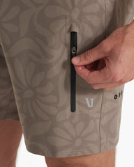 Vuori Infinity Boardshort Men's Taupe Big Samba Boardshorts