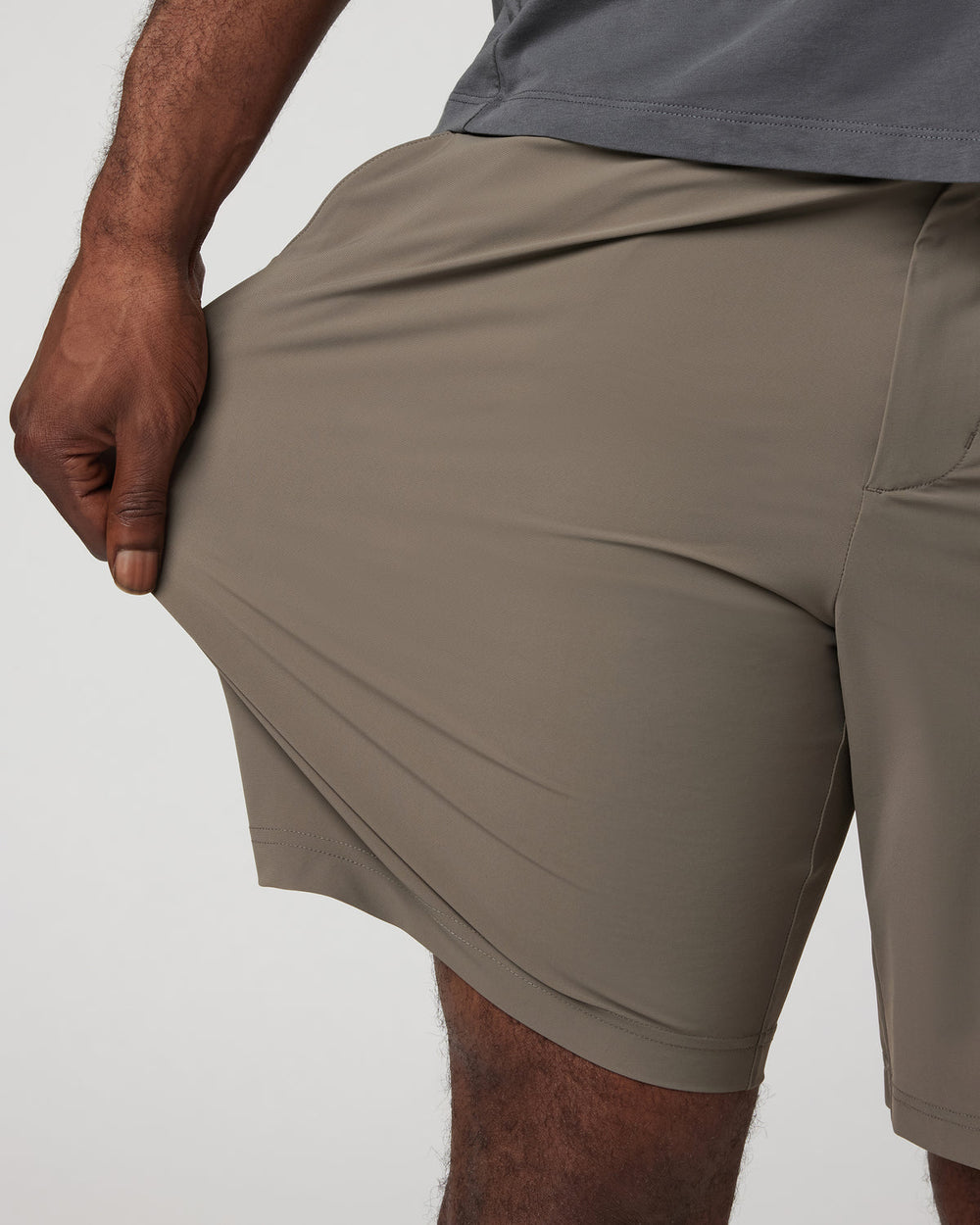 Vuori Fleet Chino Short 8" Men's Cocoa Shorts