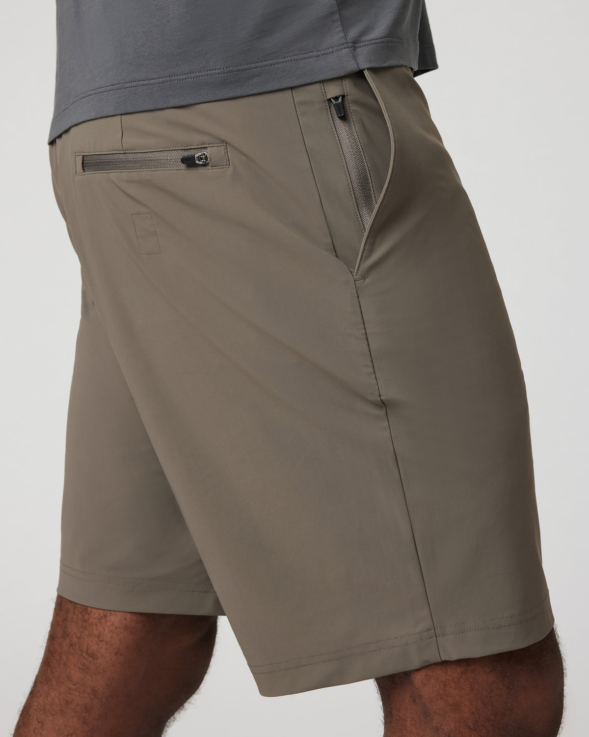 Vuori Fleet Chino Short 8" Men's Cocoa Shorts