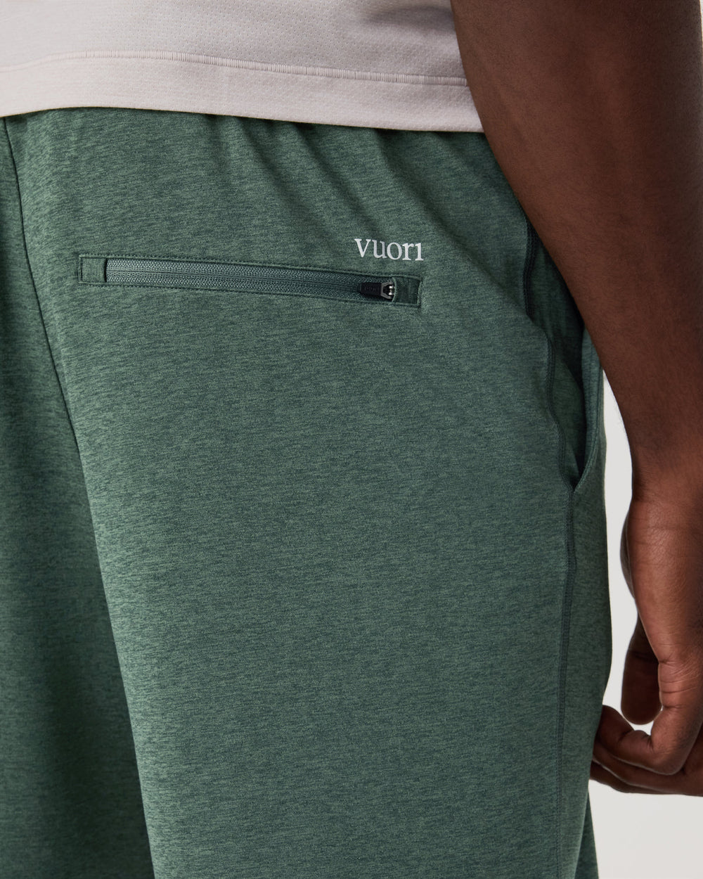 Vuori Sunday Performance Short 8" Men's Agate Green Shorts