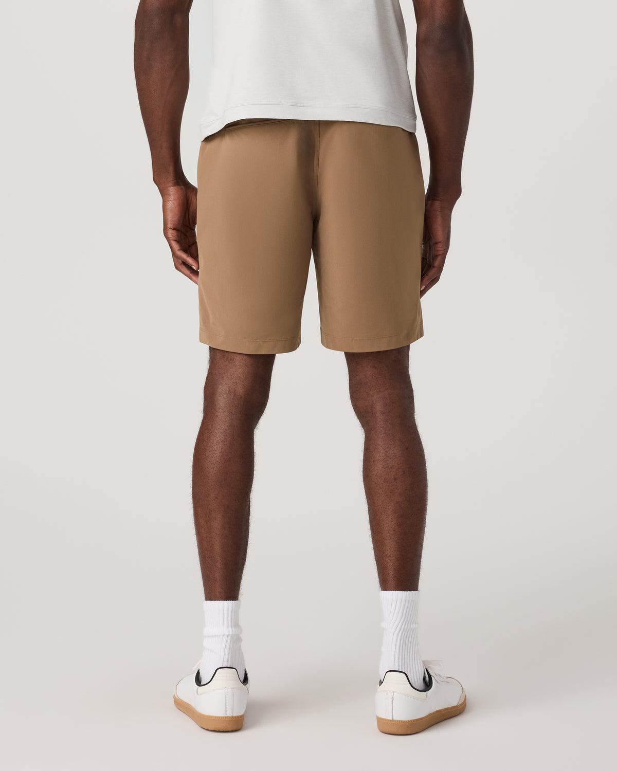 Vuori Meta Short 8" Men's Pecan Classic Chino Shorts