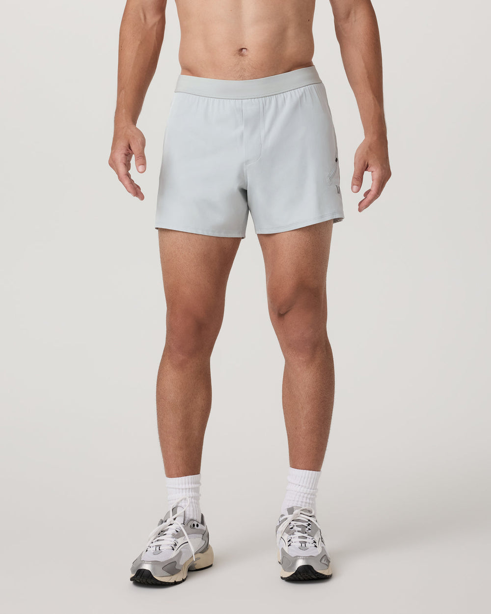 Vuori Qualify Short Lined 5" Men's Sky Grey Training Shorts