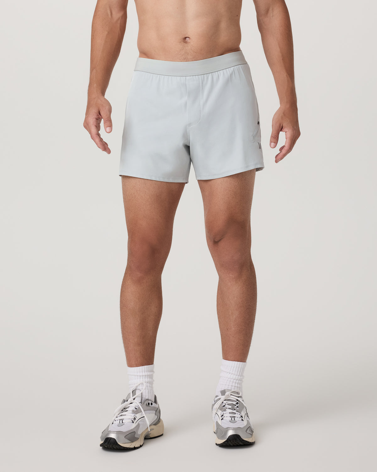 Vuori Qualify Short Lined 5" Men's Sky Grey Training Shorts