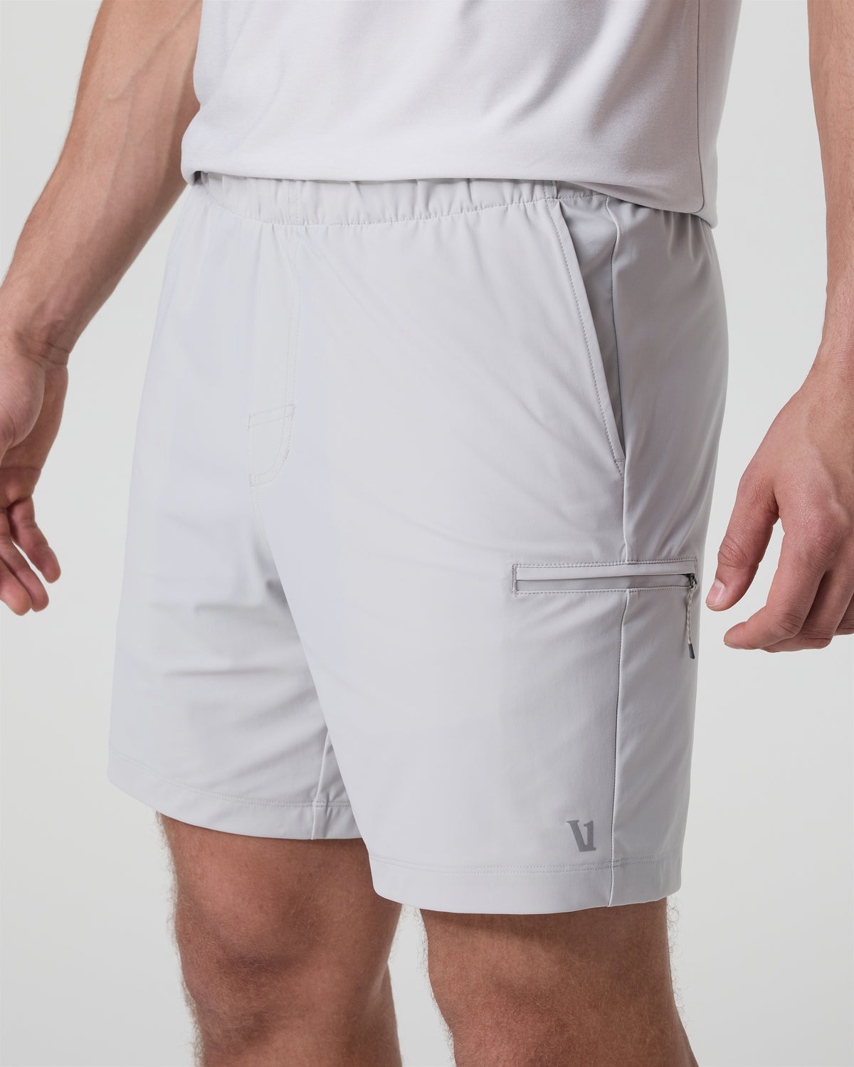 Vuori Fleet Sport Short Unlined Classic Fit 7" Sky Grey