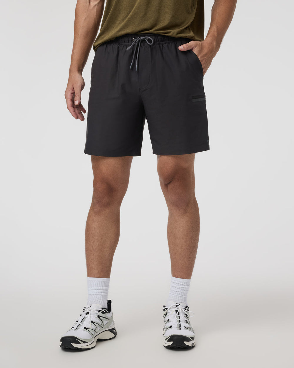 Vuori Grafton Short Lined Classic Fit 7" Black