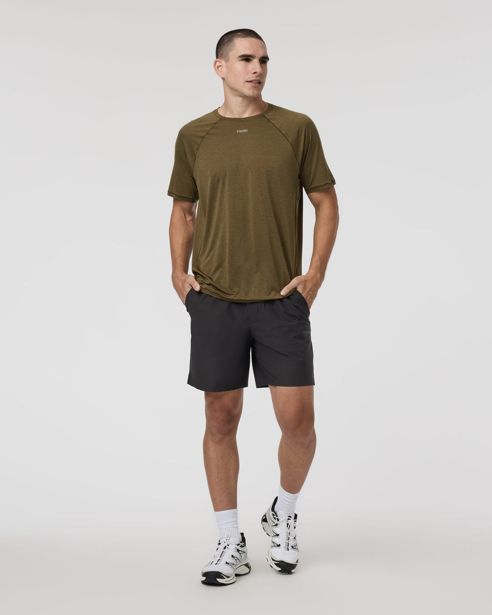 Vuori Grafton Short Lined Classic Fit 7" Black