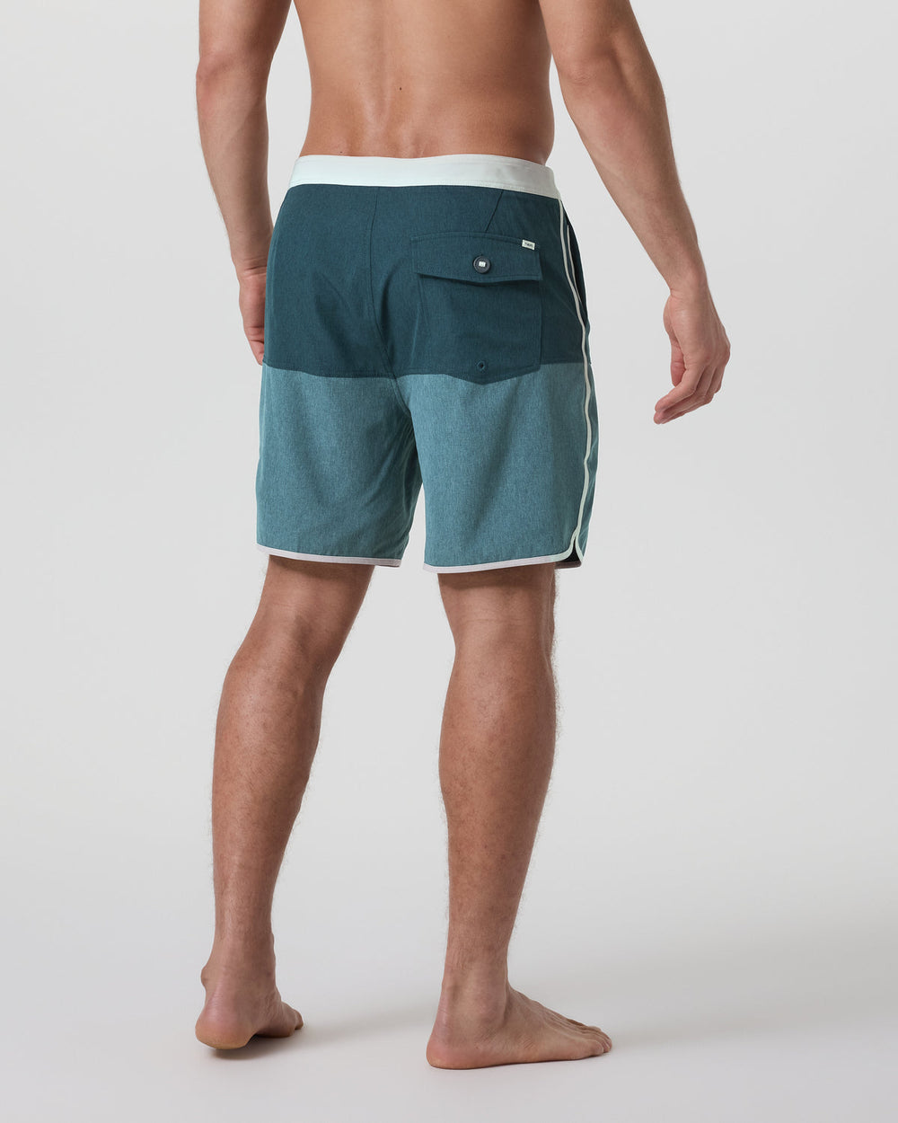Vuori Cruise Boardshort Deep Sea Colorblock