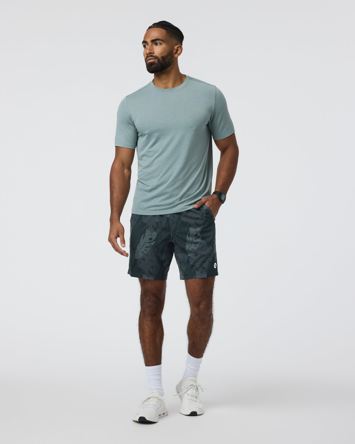 Vuori Kore Short Lined 7" Men's Black Leaves Athletic Shorts