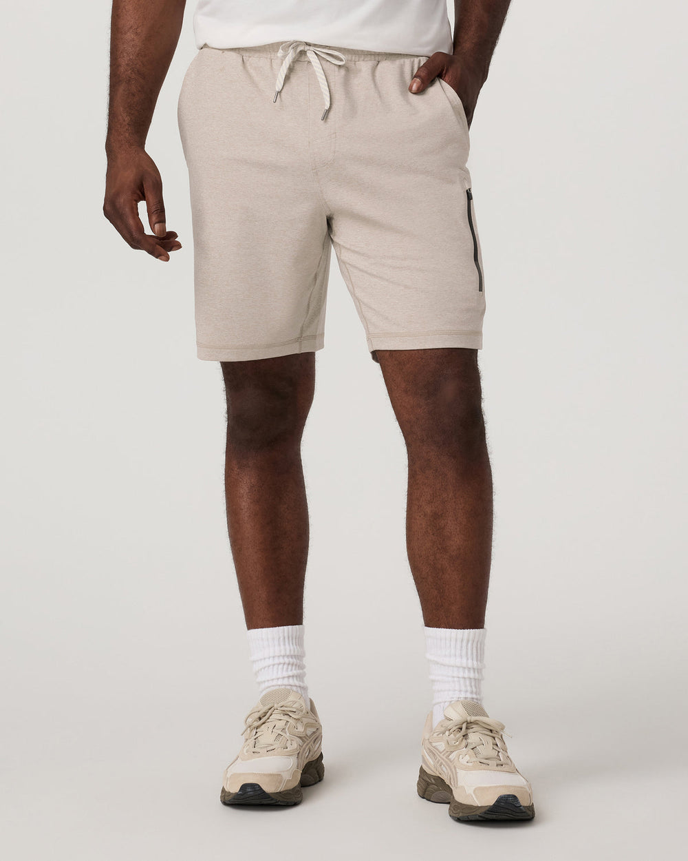 Vuori Sunday Performance Short 8" Men's Toast Heather Shorts