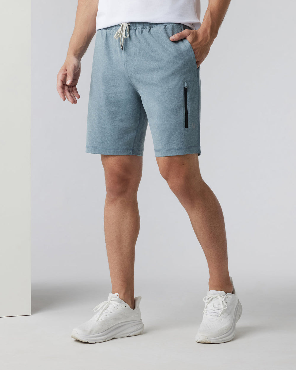 Vuori Sunday Performance Short 8.5" Dusty Blue Heather