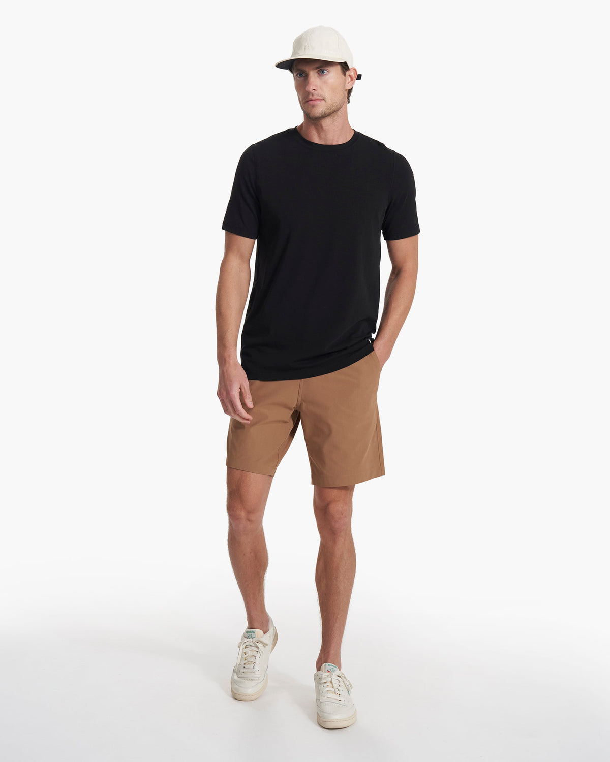 Vuori Meta Short Camel Brown Relaxed Fit Chino Shorts