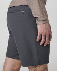Vuori Cascade Crinkle Elastic Waist Short Classic Fit 8" Charcoal